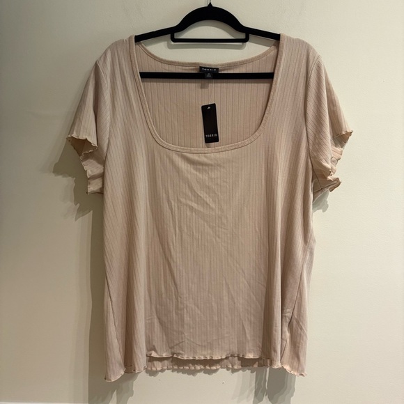 Torrid Vintage Slub Scoop Neck Tee Size 3 Cement Beige NWT - Picture 2 of 5